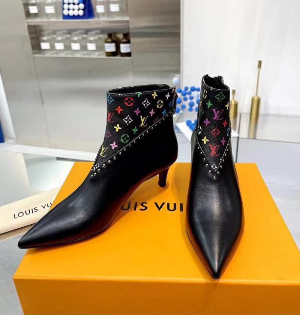 Chloe’s Picks - LOV Women Shoes - 822