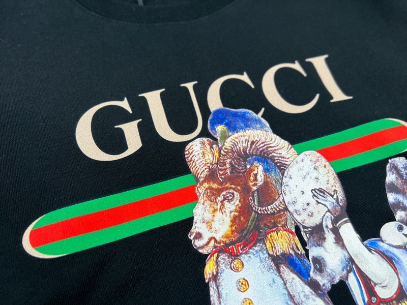 Gucci Clothes