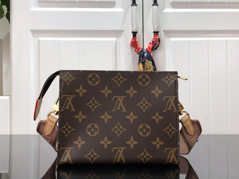 I W Fashion Lu-Vi Bags - 16953