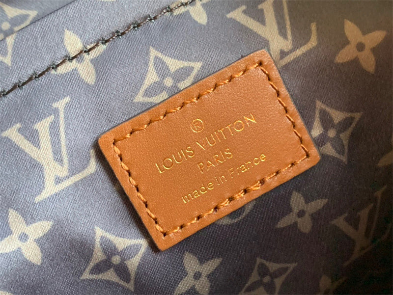 PHA - LOV Bags - 364