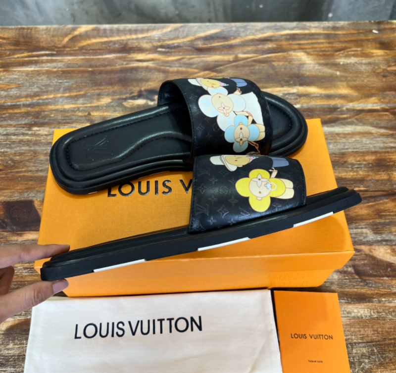 Chloe’s Picks - LOV Men Shoes - 086