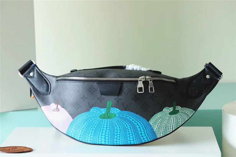 I W Fashion Lu-Vi bags - 10330