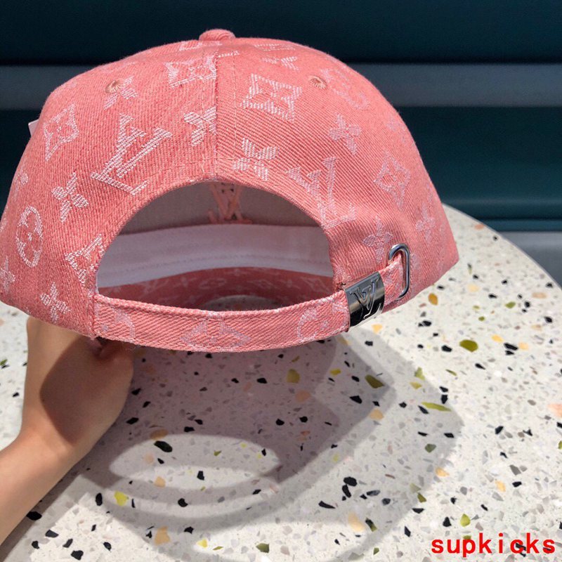 Louis Vuitton Luxury Cap