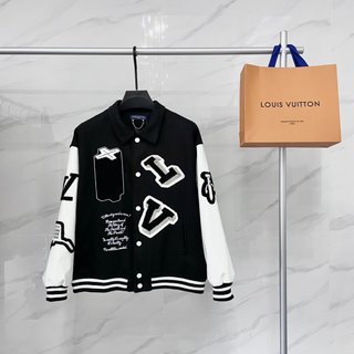 Chloe’s Picks - LOV Clothes - 001