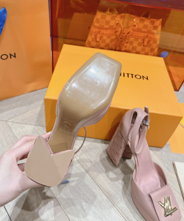 Chloe’s Picks - LOV Women Shoes - 016