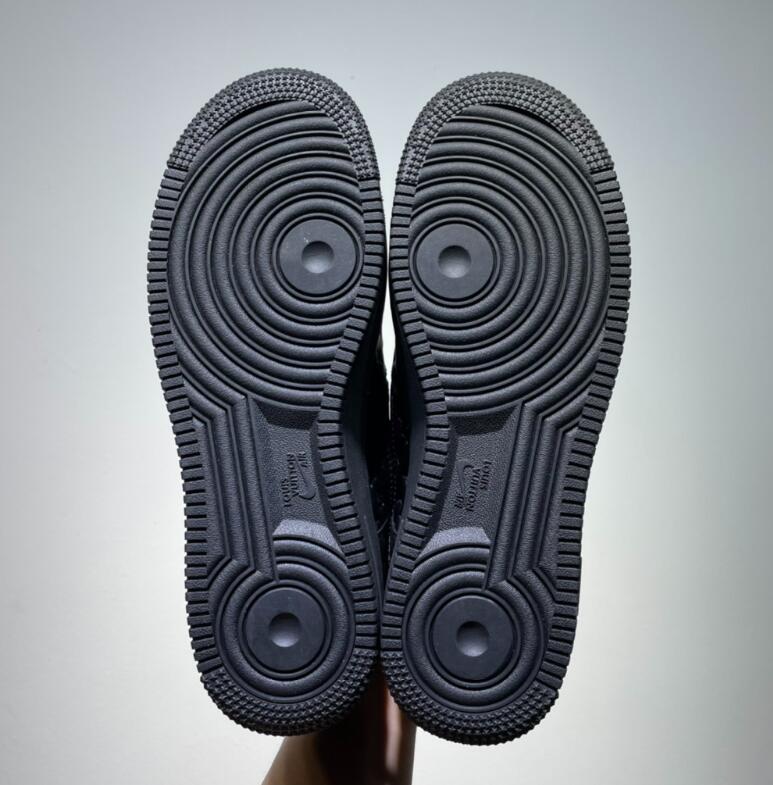 Chloe’s Picks - LOV Men Shoes - 1259