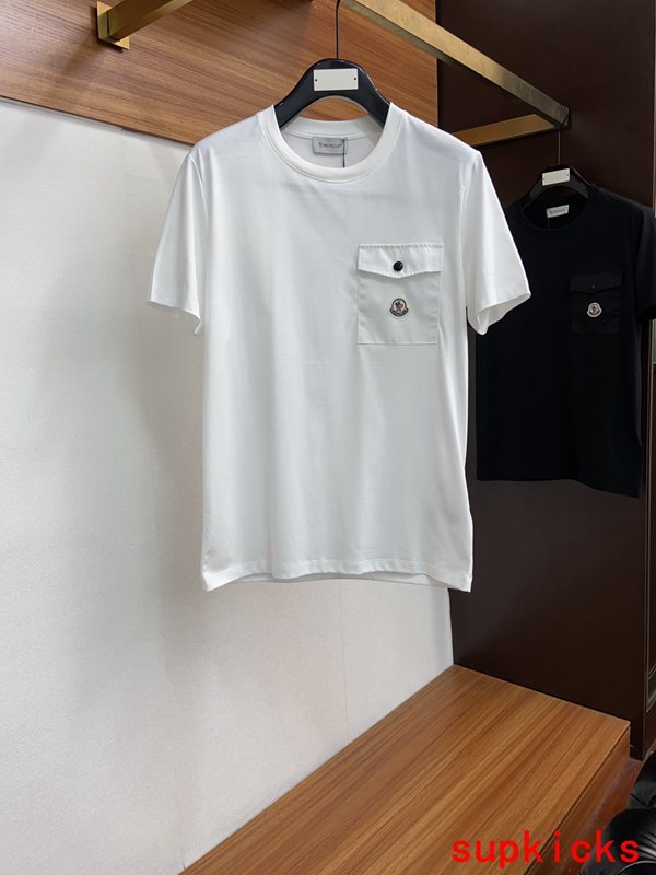 Moncler Luxury Cloth
