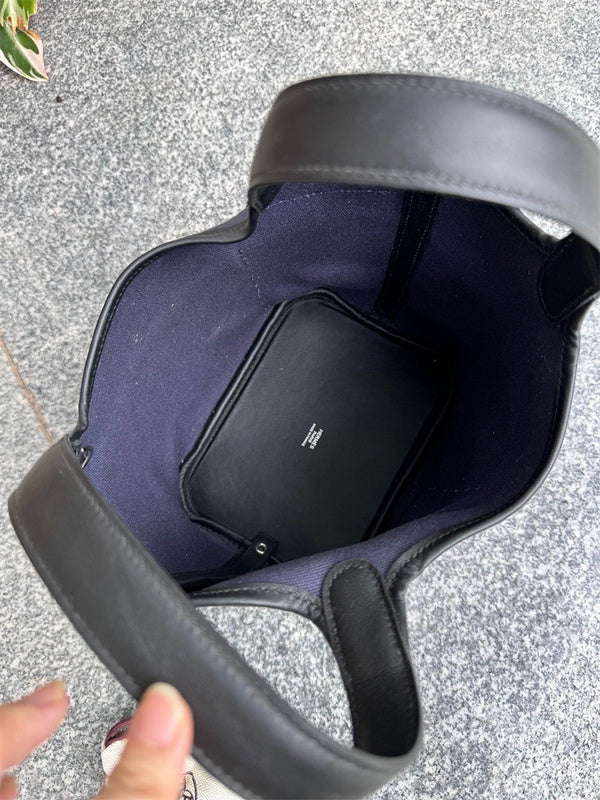 PHA - HMS Bags - 138