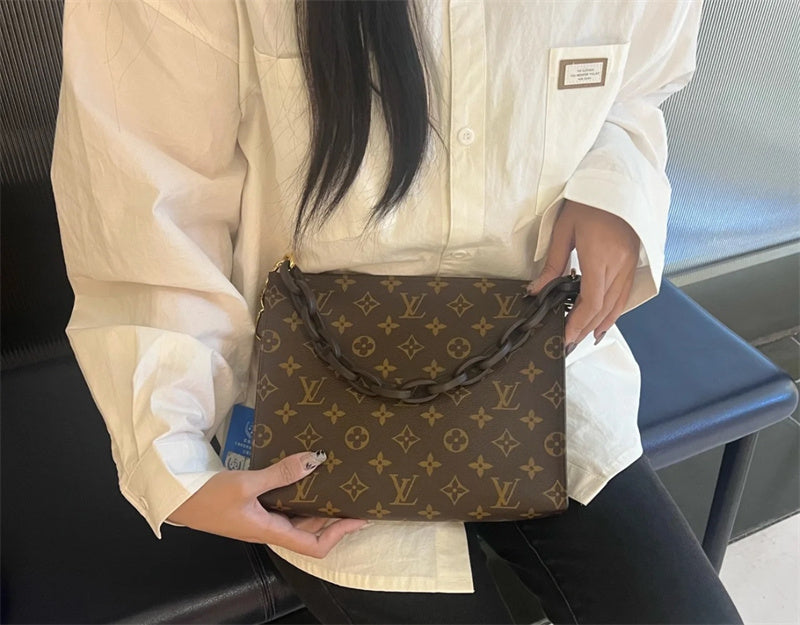 PHA - LOV Bags - 072
