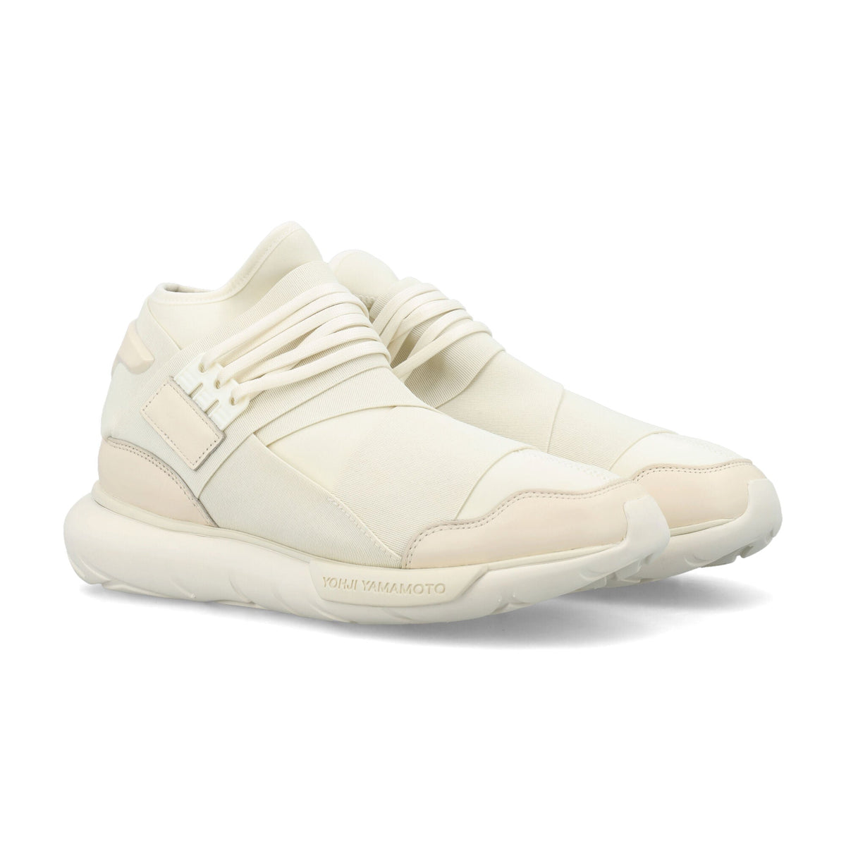QASA SNEAKERS