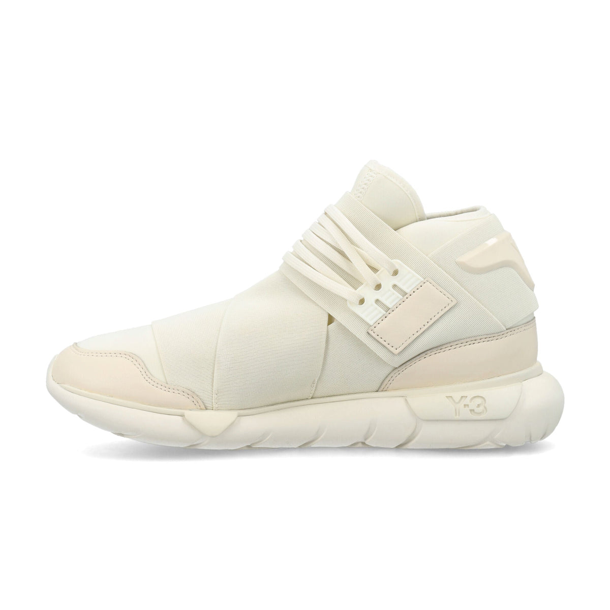 QASA SNEAKERS