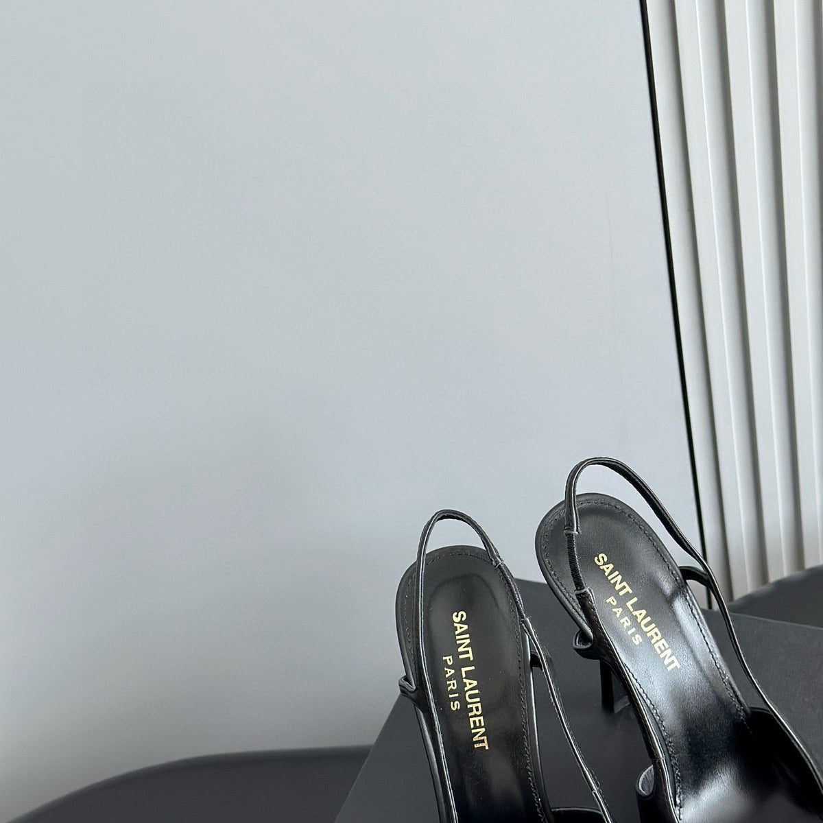 SL HEELS