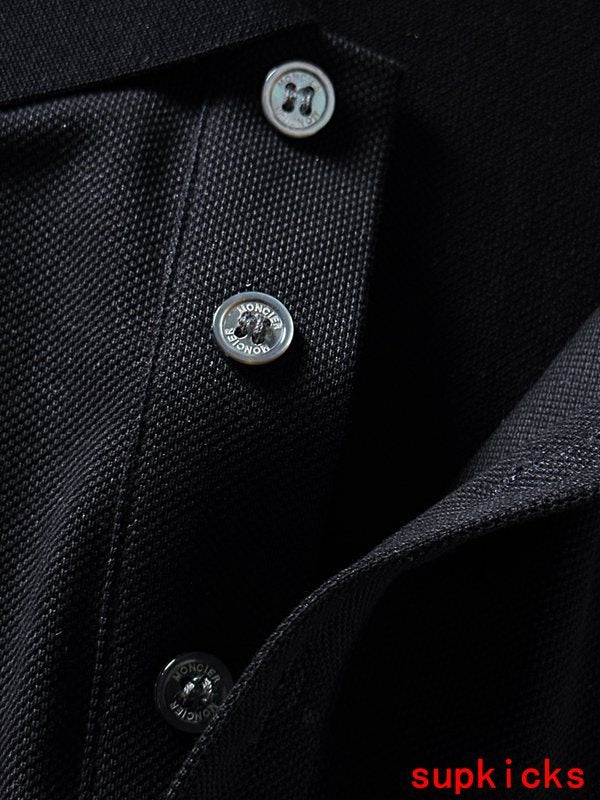Moncler Luxury Cloth