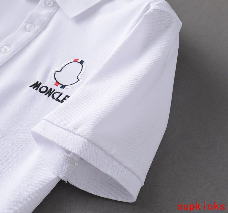 Moncler Luxury Cloth