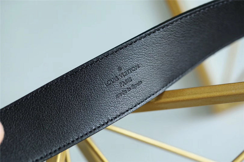 I W Fashion Lu-Vi bags - 9200