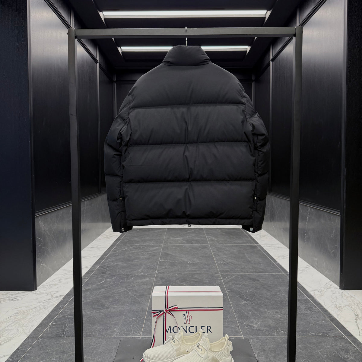 MONC DIYA JACKET