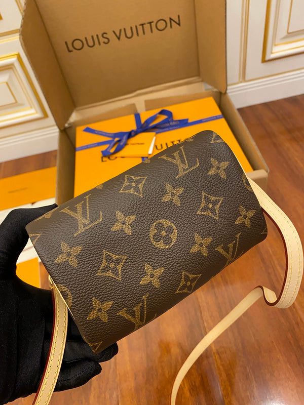 I W Fashion Lu-Vi bags - 17237