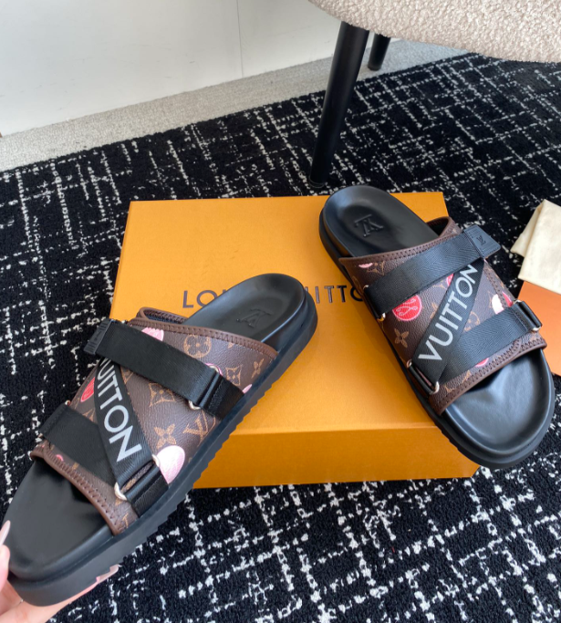 Chloe’s Picks - LOV Men Shoes - 090