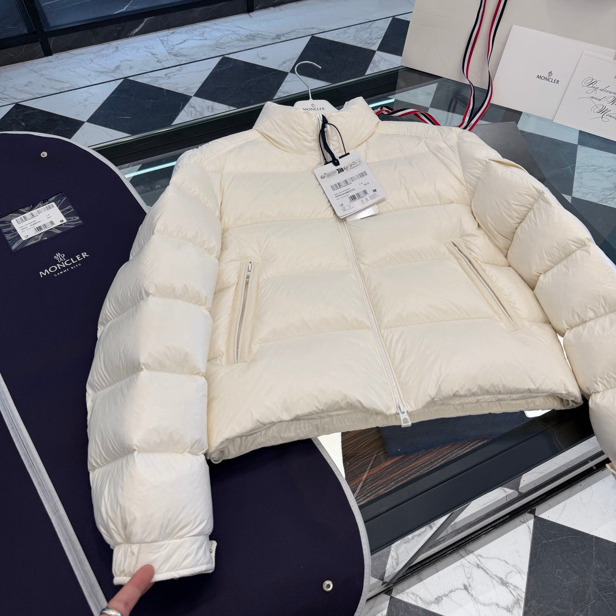 MONC PETRA JACKET