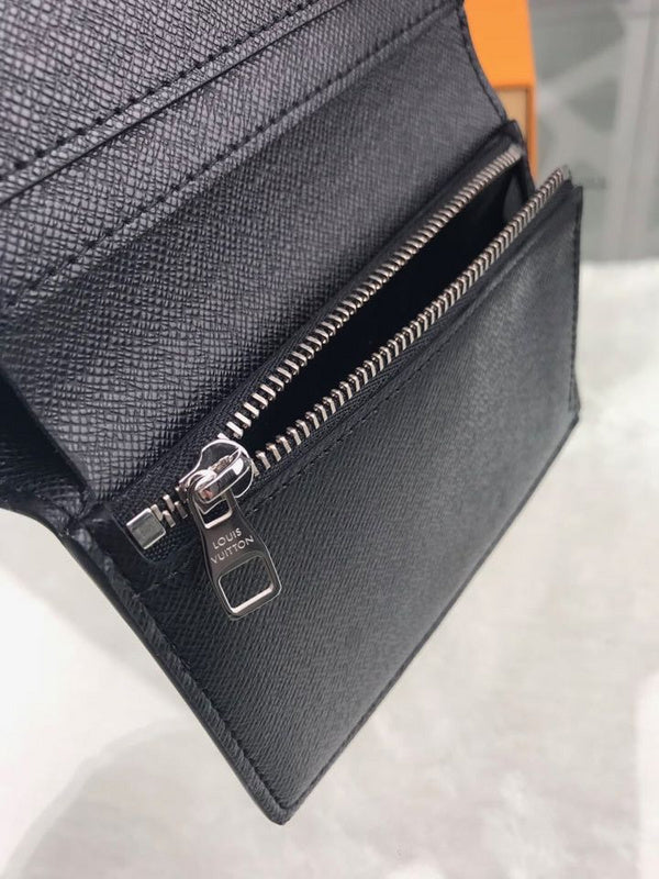 I W Fashion Lu-Vi bags - 17450