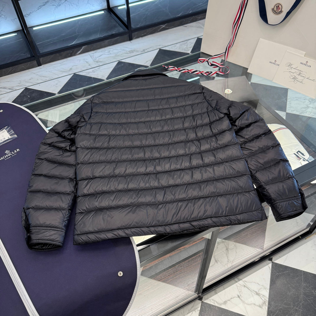 MONC CHAMBLY JACKET