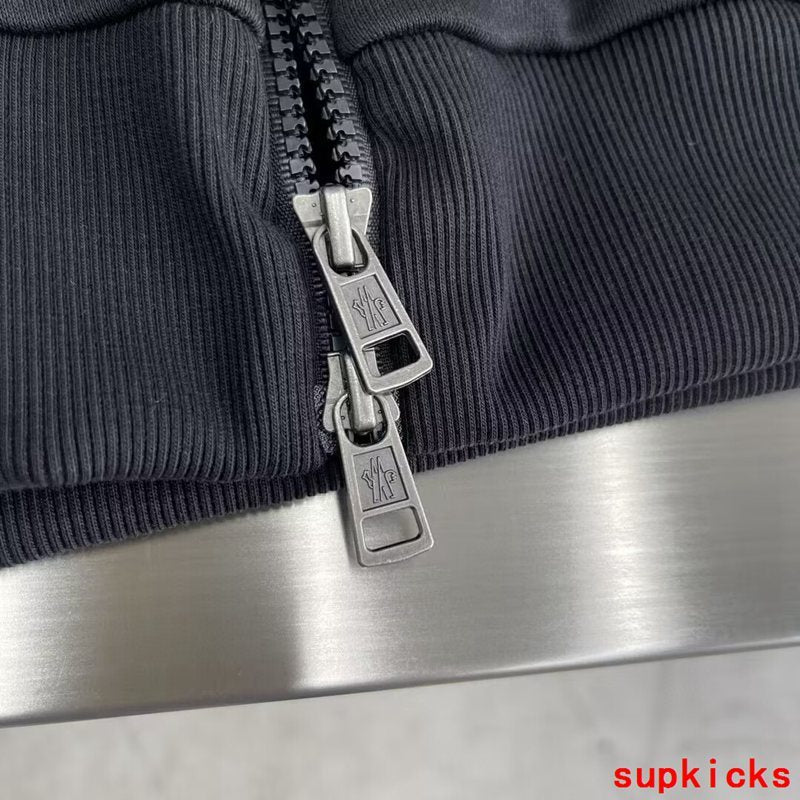 Moncler Luxury Cloth