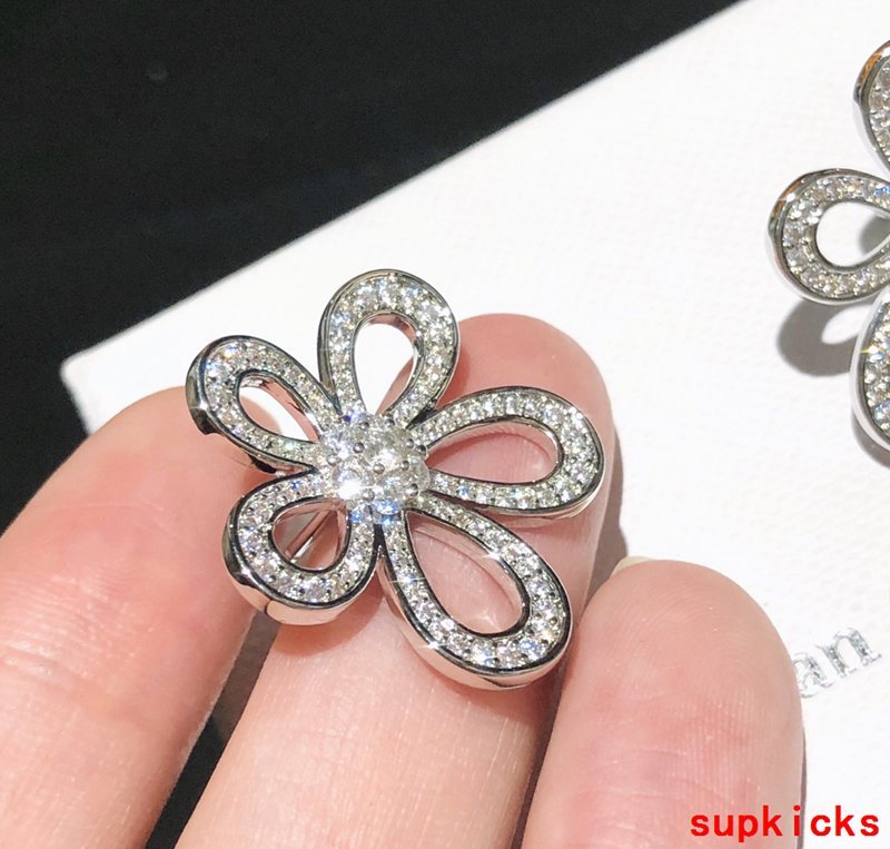 Van Cleef & Arples Jewelry