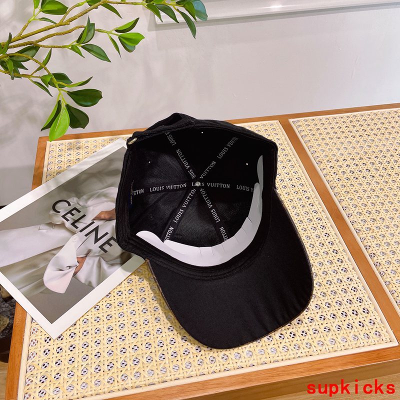 Louis Vuitton Luxury Cap