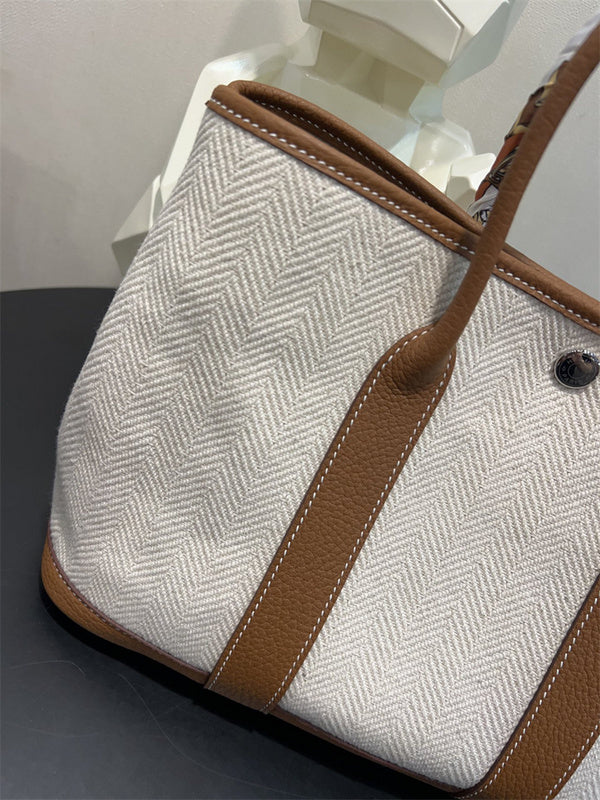 PHA - HMS Bags - 815