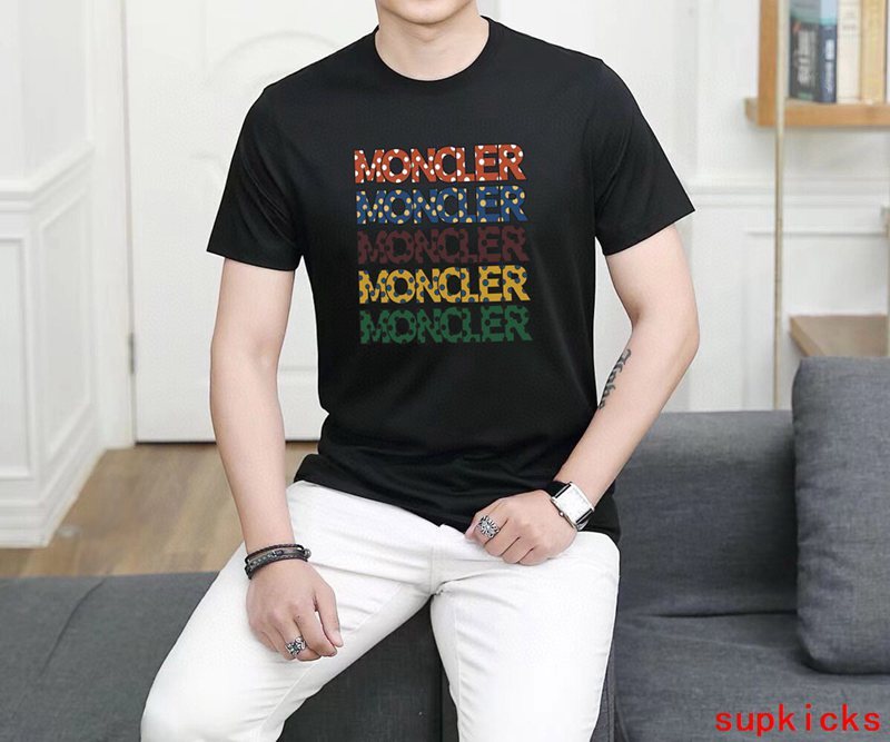 Moncler Luxury Cloth