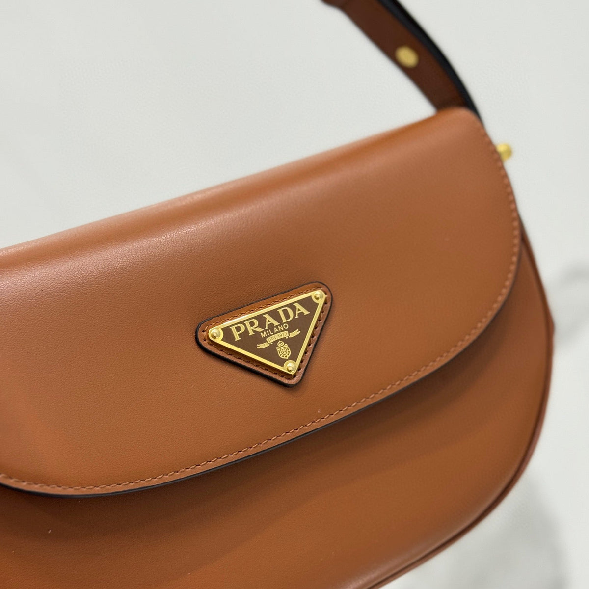 PD ARQUE SHOULDER BAG