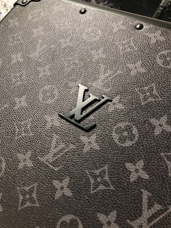 I W Fashion Lu-Vi bags - 11404