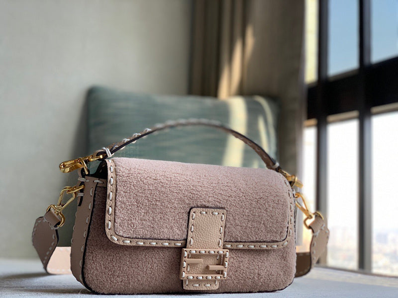 PHA - PHAE Bags - 402
