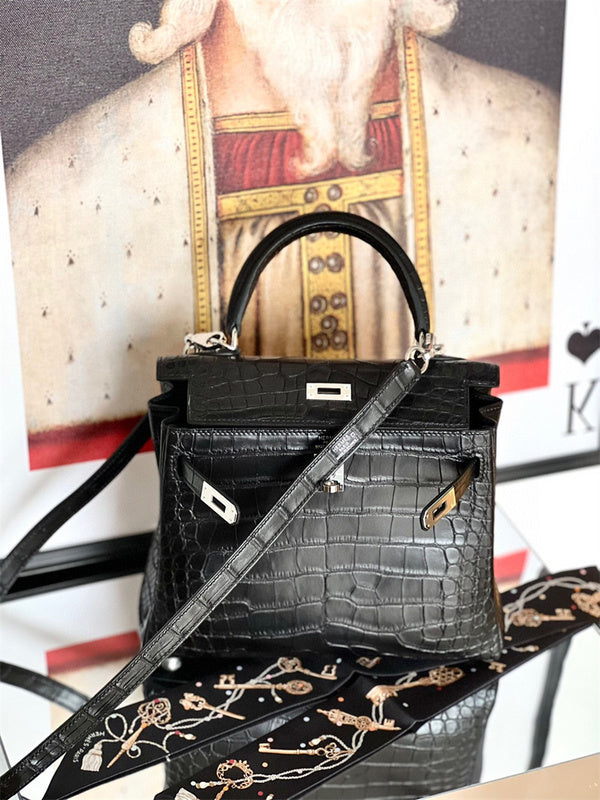 PHA - HMS Bags - 991