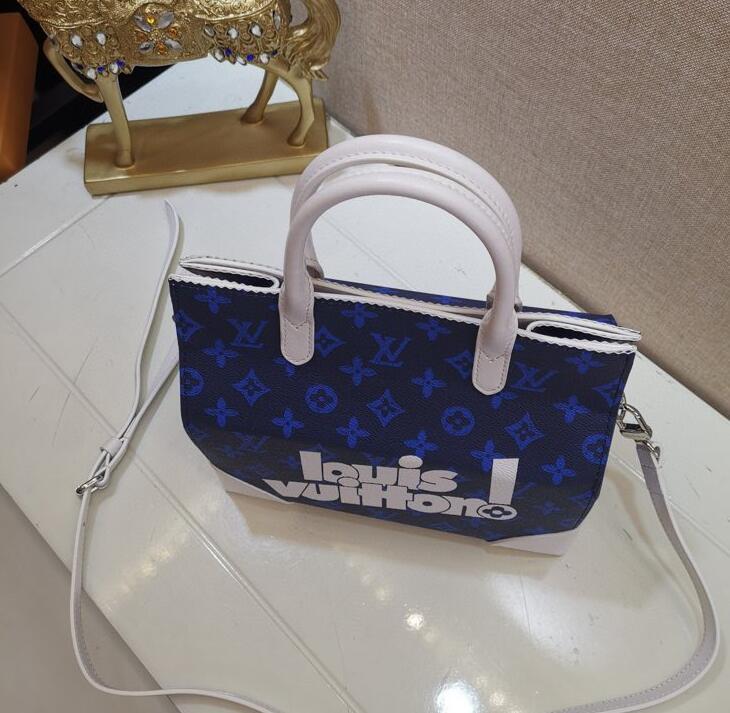 Chloe’s Picks - LOV Bags - 2432