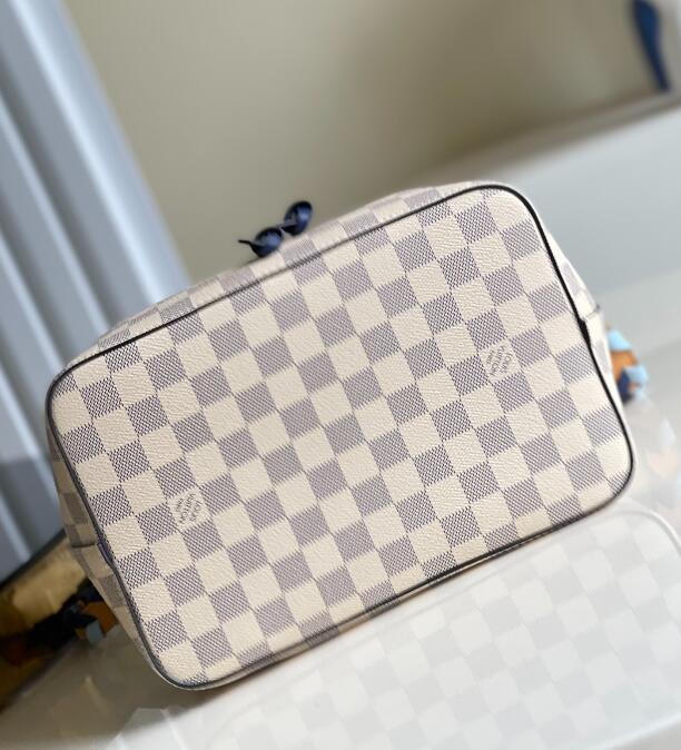 Chloe’s Picks - LOV Bags - 2415