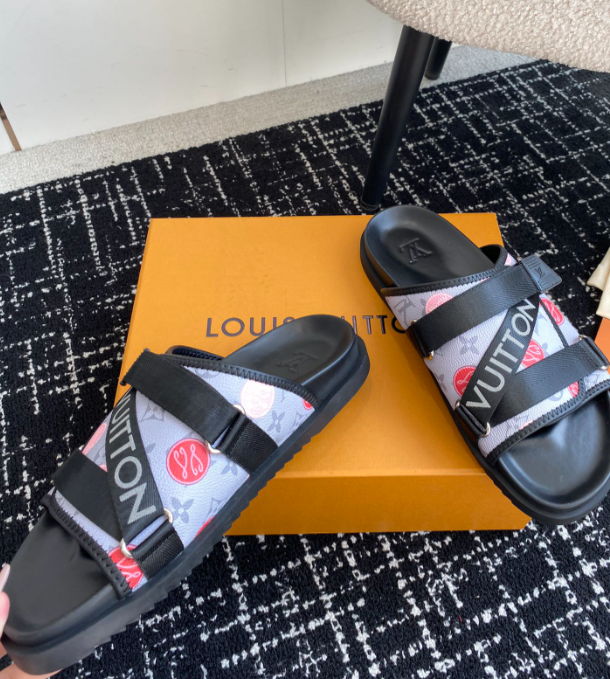 Chloe’s Picks - LOV Men Shoes - 105