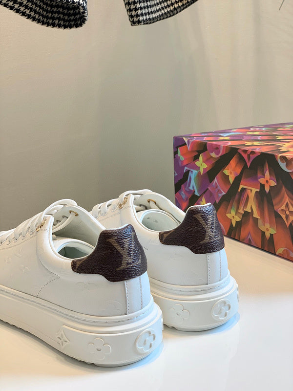 Louis Vuittion Luxury Shoes