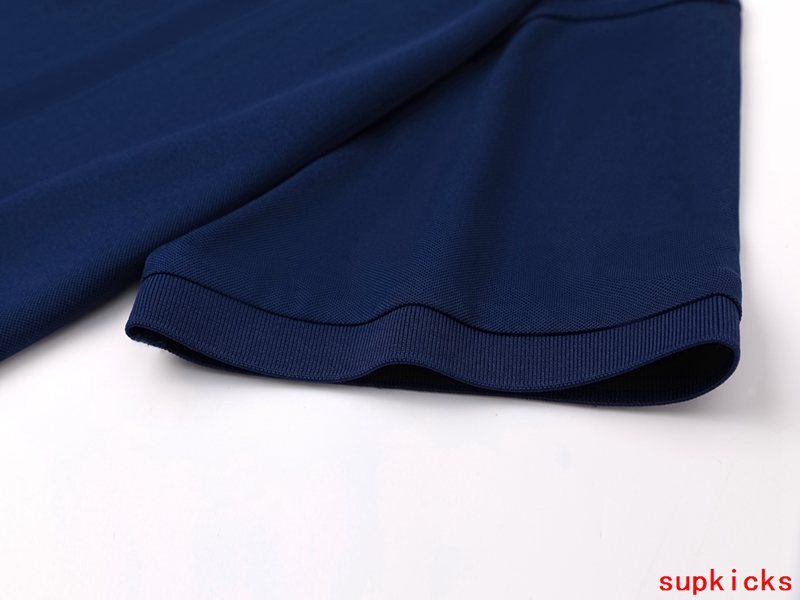 Moncler Luxury Cloth