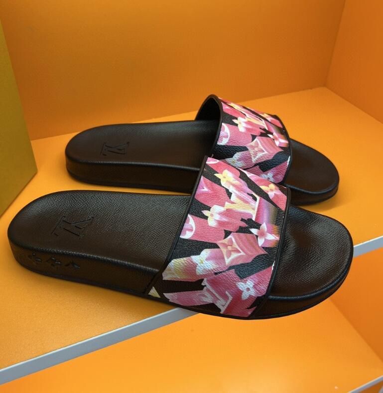 Chloe’s Picks - LOV Men Shoes - 1059