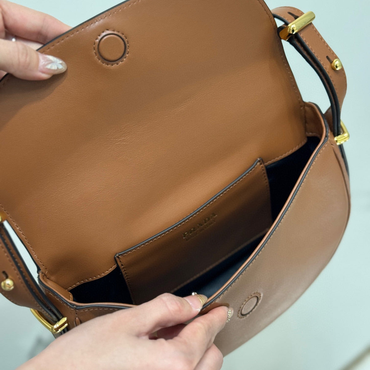 PD ARQUE SHOULDER BAG