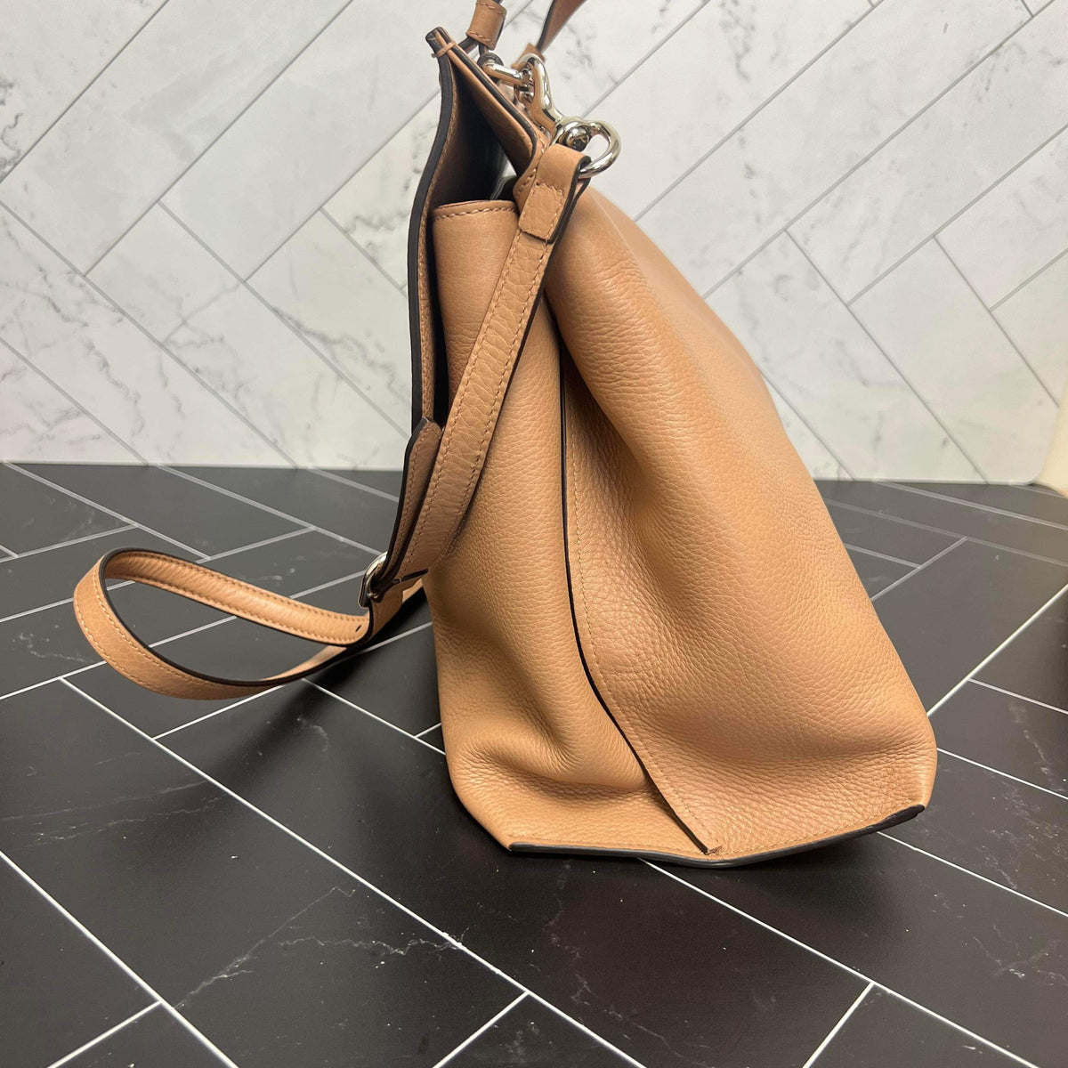 Gucci Neutral Large Bamboo Daily Top Handle Bag