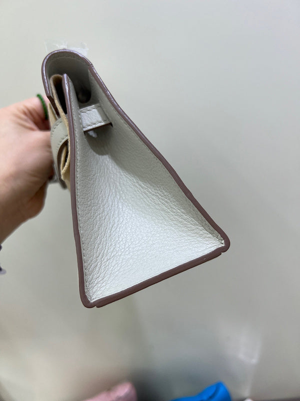 PHA - HMS Bags - 1674
