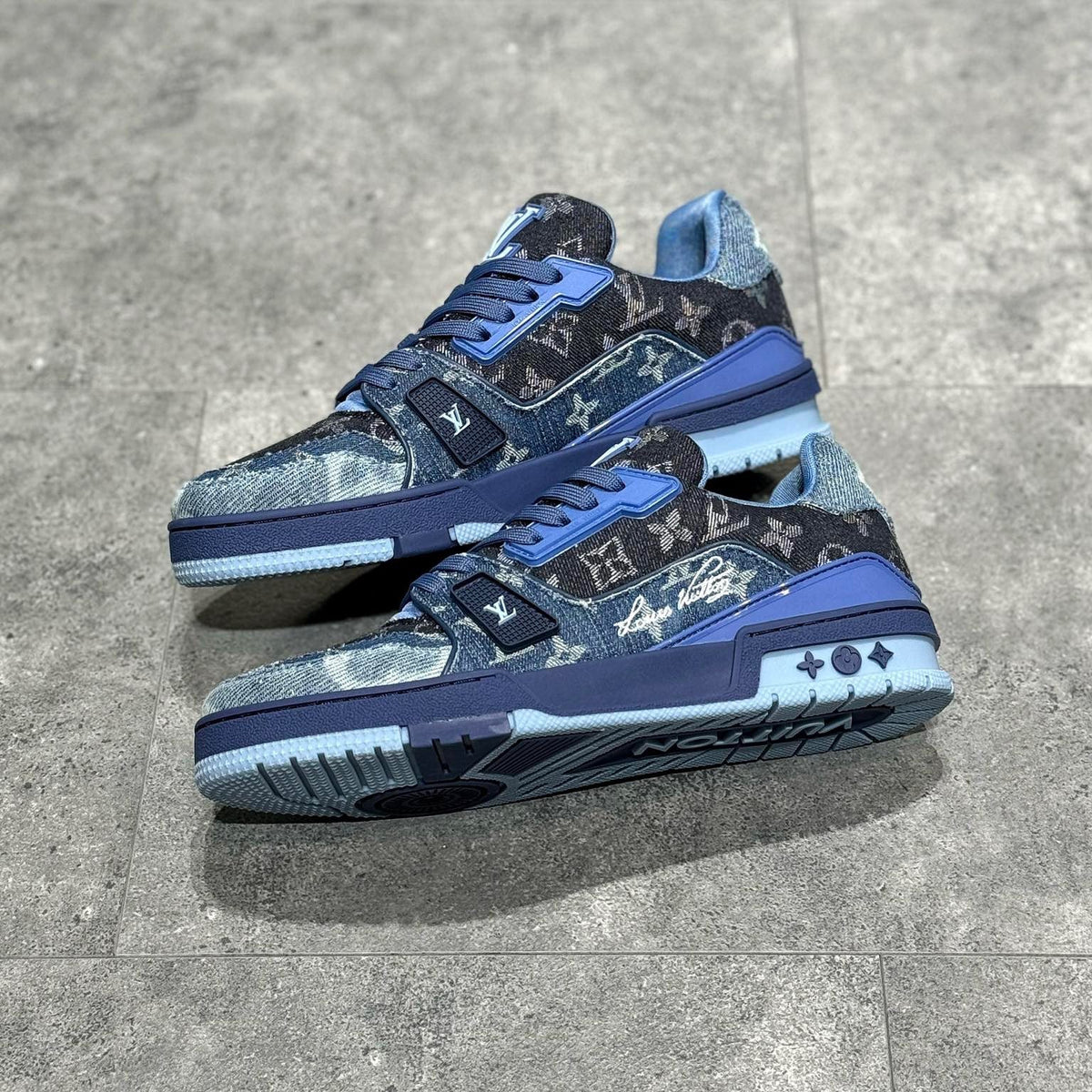 LOU TRAINERS