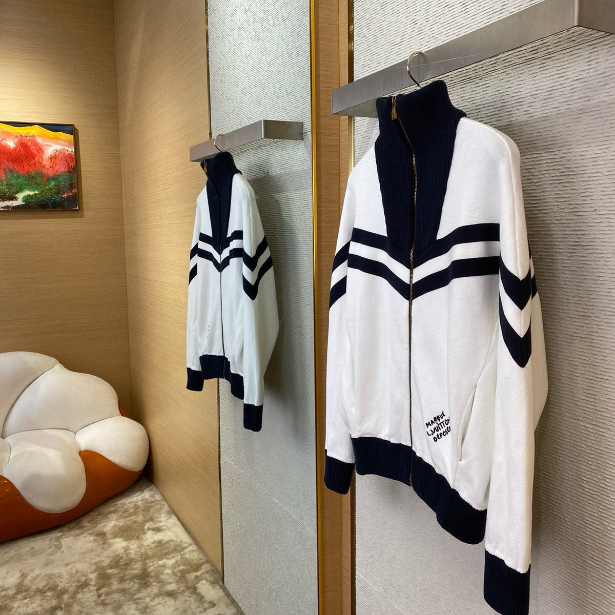 LOU ZIP JUMPER