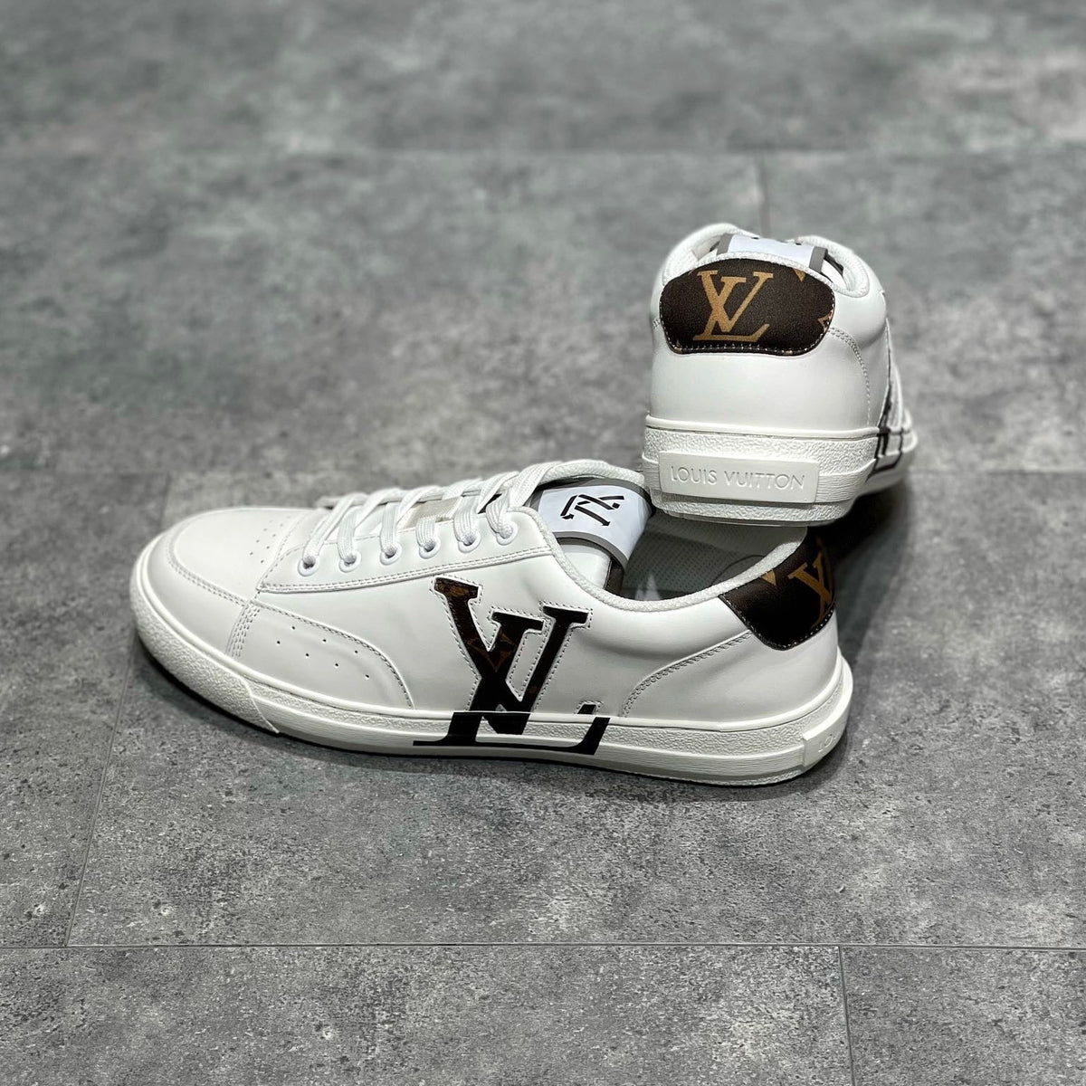 LOU TRAINERS