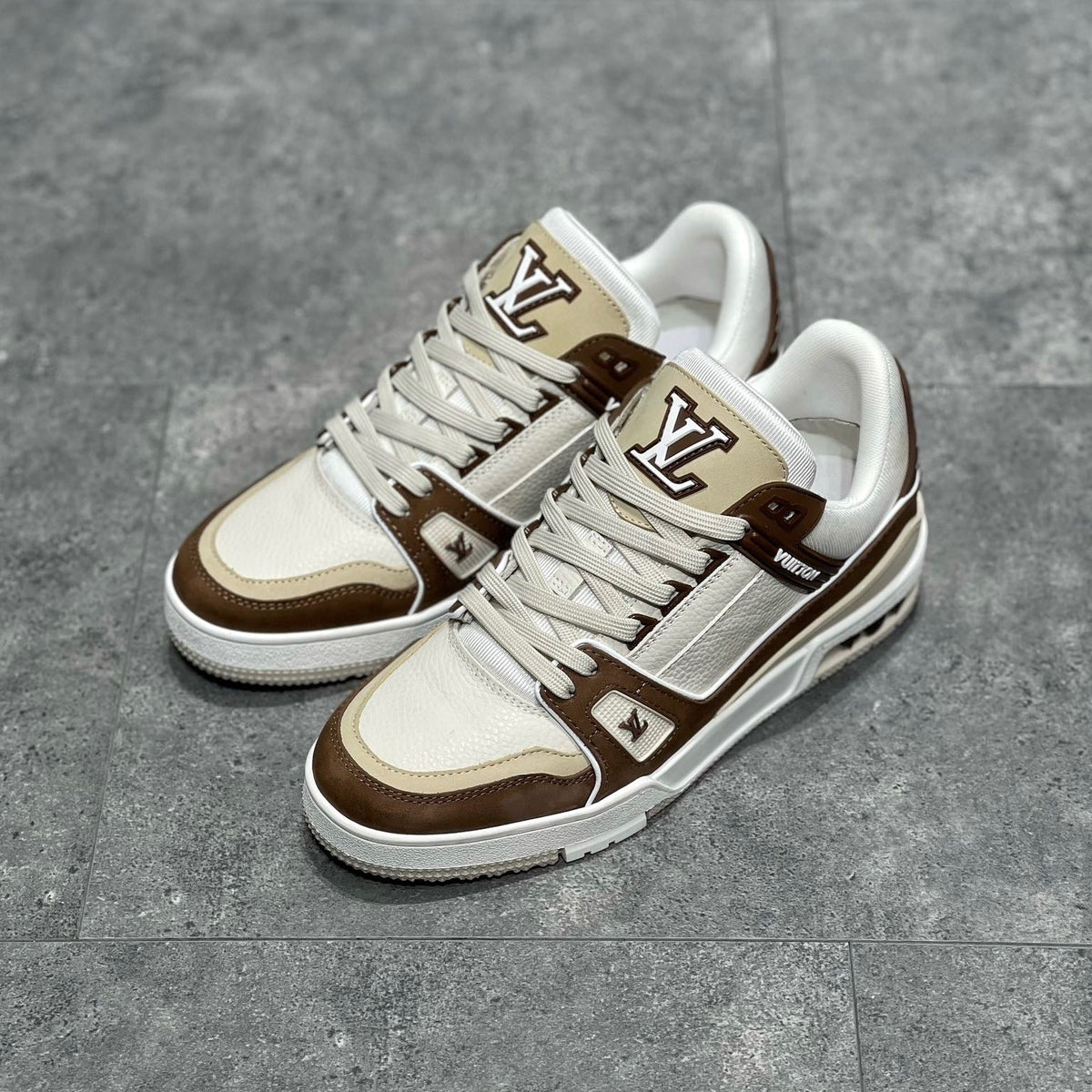 LOU TRAINERS