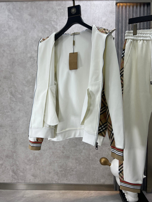 Burberry Luxury Clothes