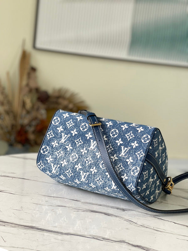 I W Fashion Lu-Vi bags - 17035