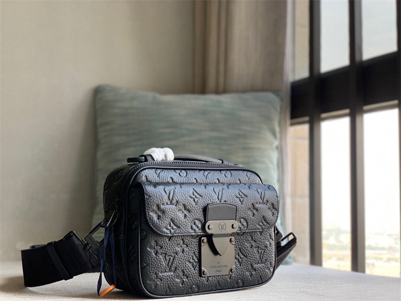 PHA - LOV Bags - 372